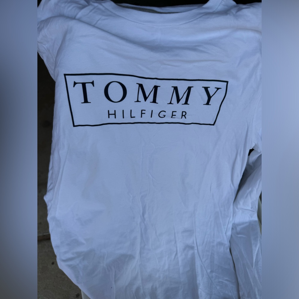 Size M - Picture 2 of 2